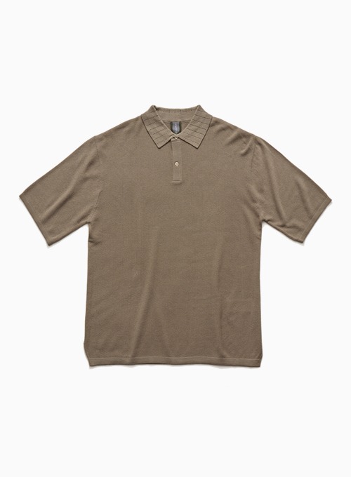 KNITTED POLO SHIRT (SAND)